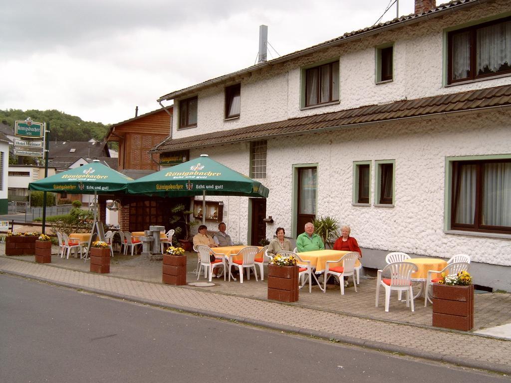 Weimer Hotel Weinaehr Экстерьер фото