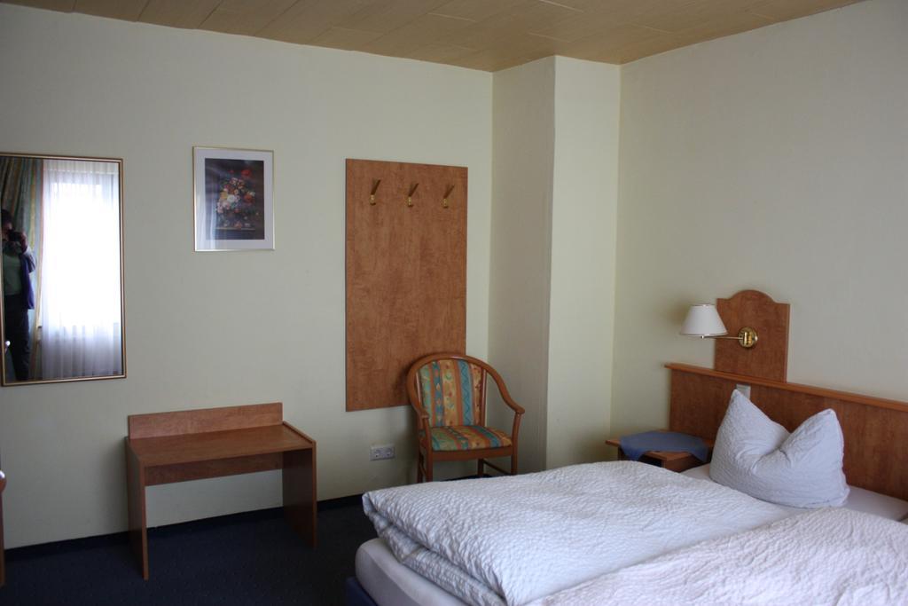 Weimer Hotel Weinaehr Номер фото