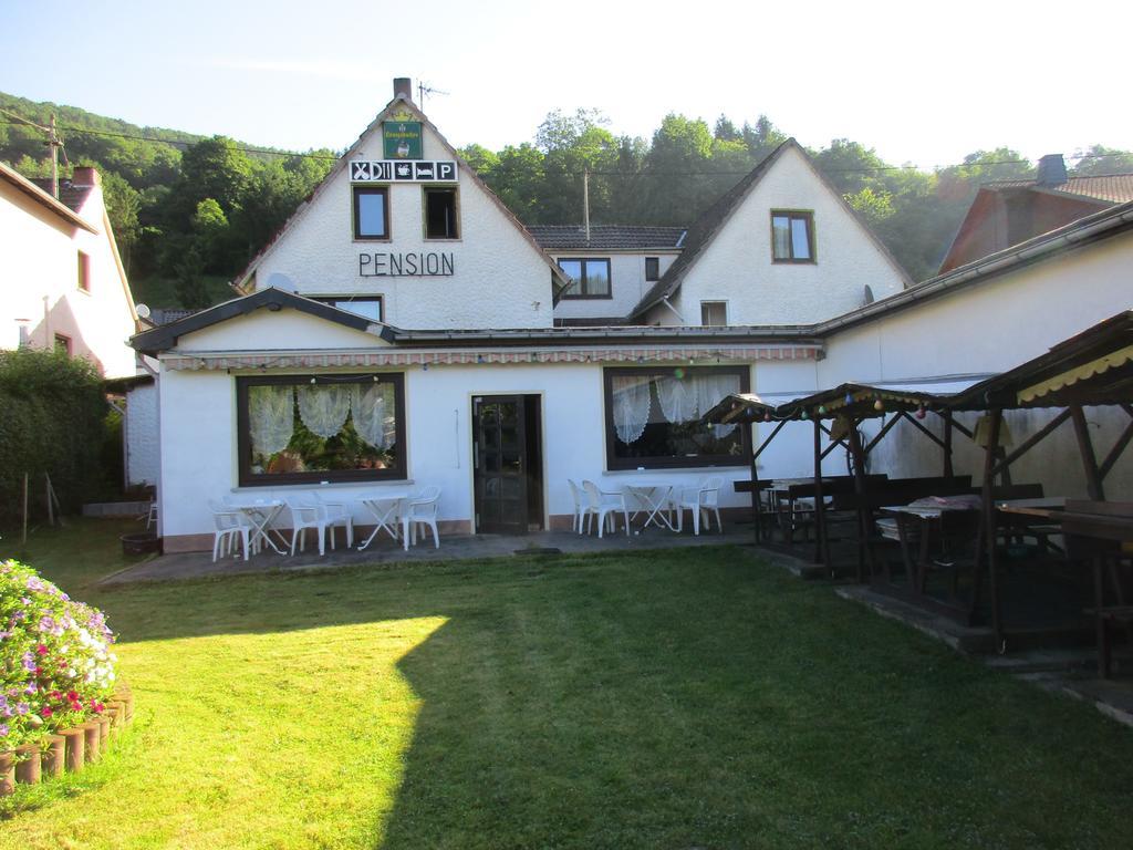 Weimer Hotel Weinaehr Экстерьер фото